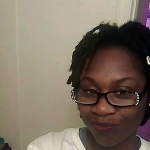 Meet your Posher, Octavia